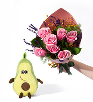 Somon Bukette 7 Pembe Gül ve Avokado Yastık
